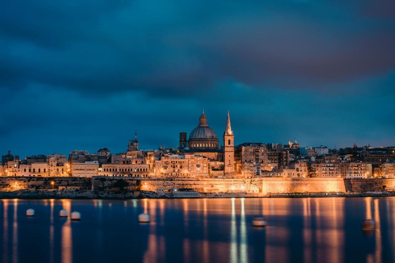 Marvellous Seafront Apartment Sliema Exterior foto